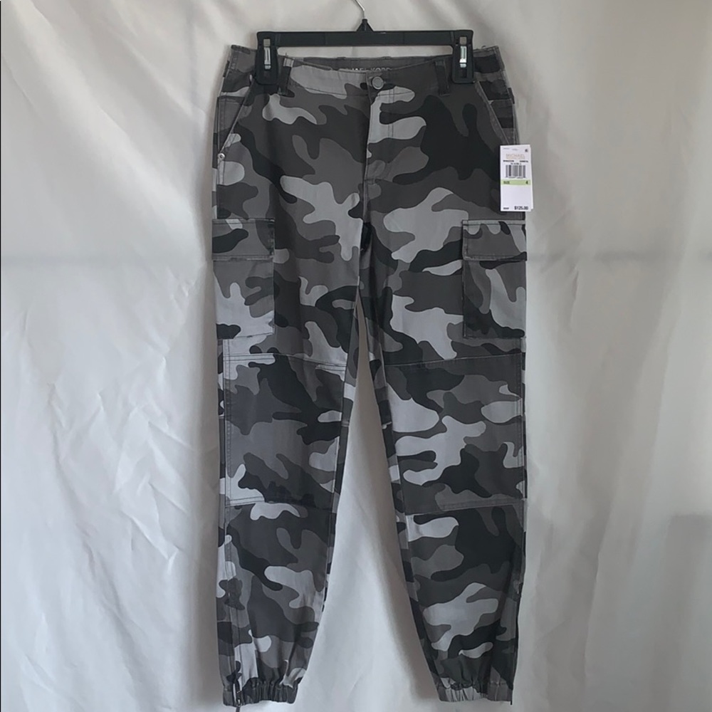Michael Kors Women’s Size 4 Cargo Pants Authentic